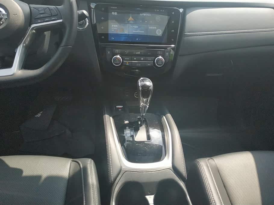 Nissan Qijun Nissan Qijun