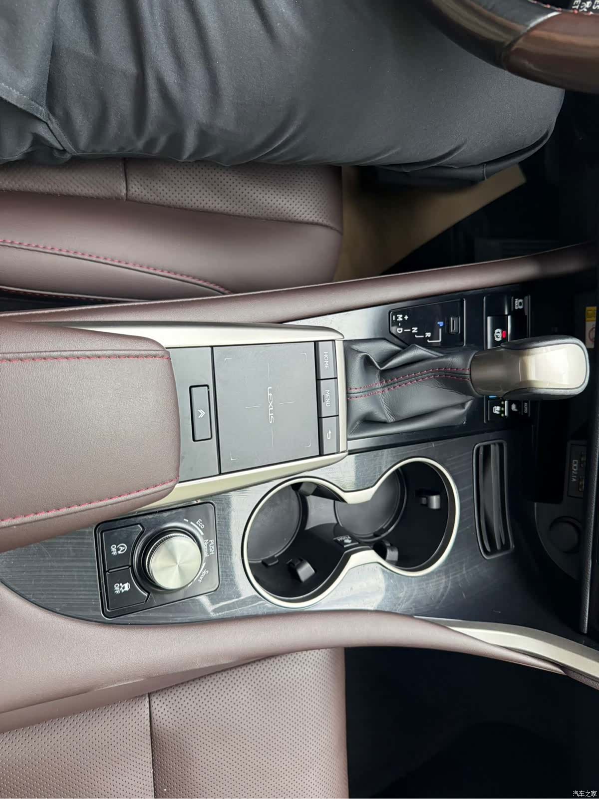 Lexus RX, 2021 21