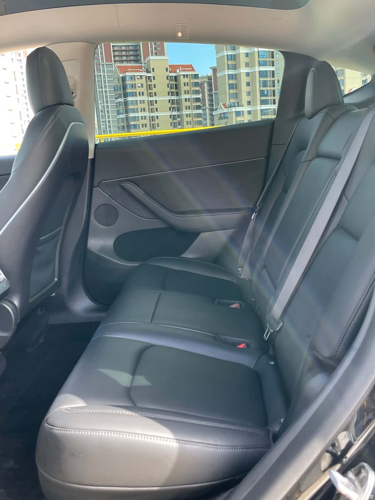 Tesla Model Y, 2021 13
