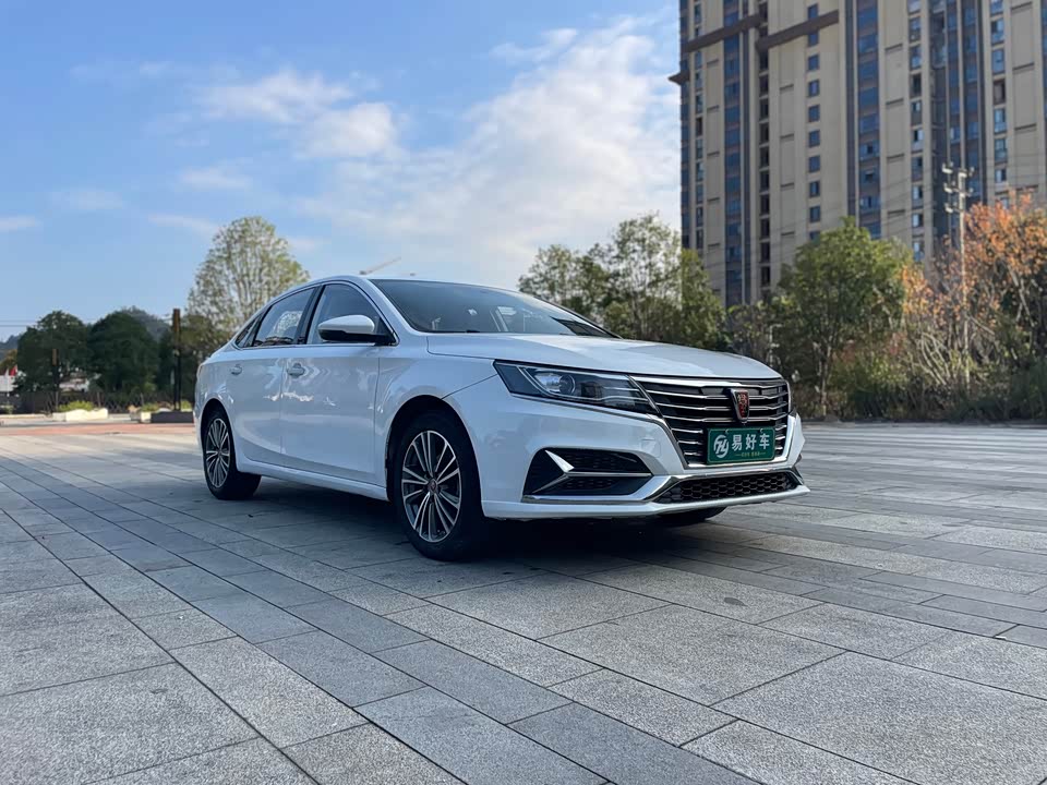Roewe i6
