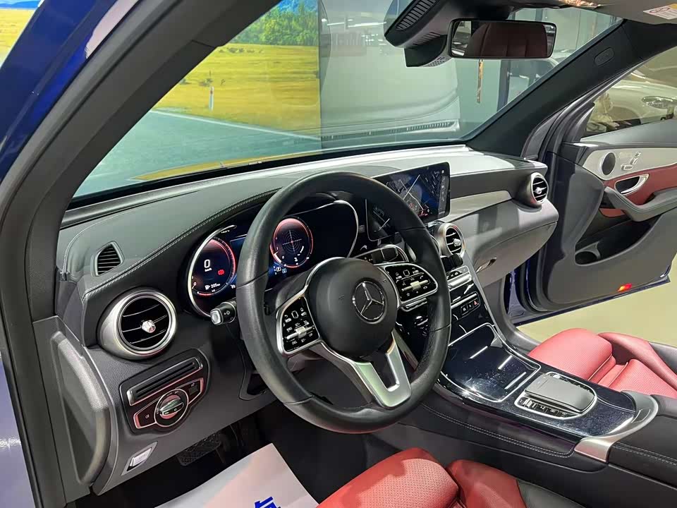 Mercedes-Benz GLC Mercedes-Benz GLC