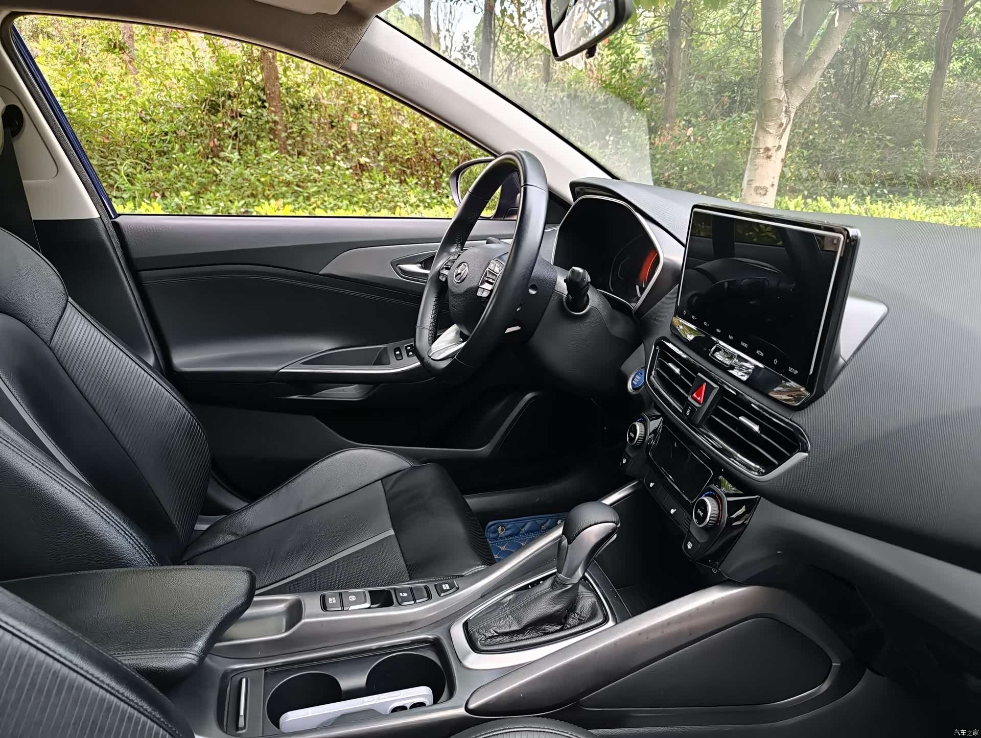 Hyundai Lafesta, 2019 12
