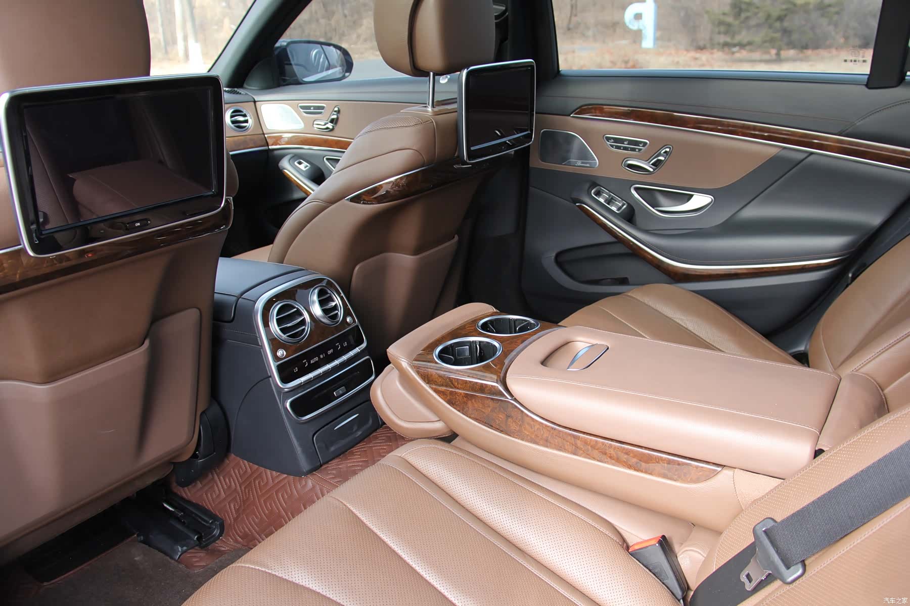 Mercedes-Benz S-Class, 2017 11