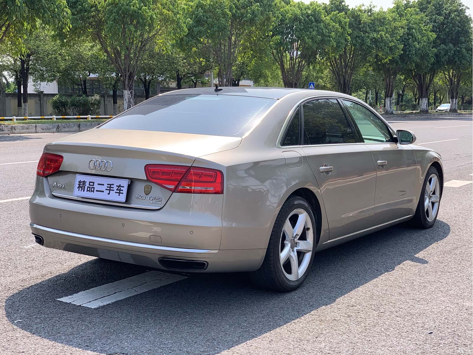 Audi A8L, 2013 4