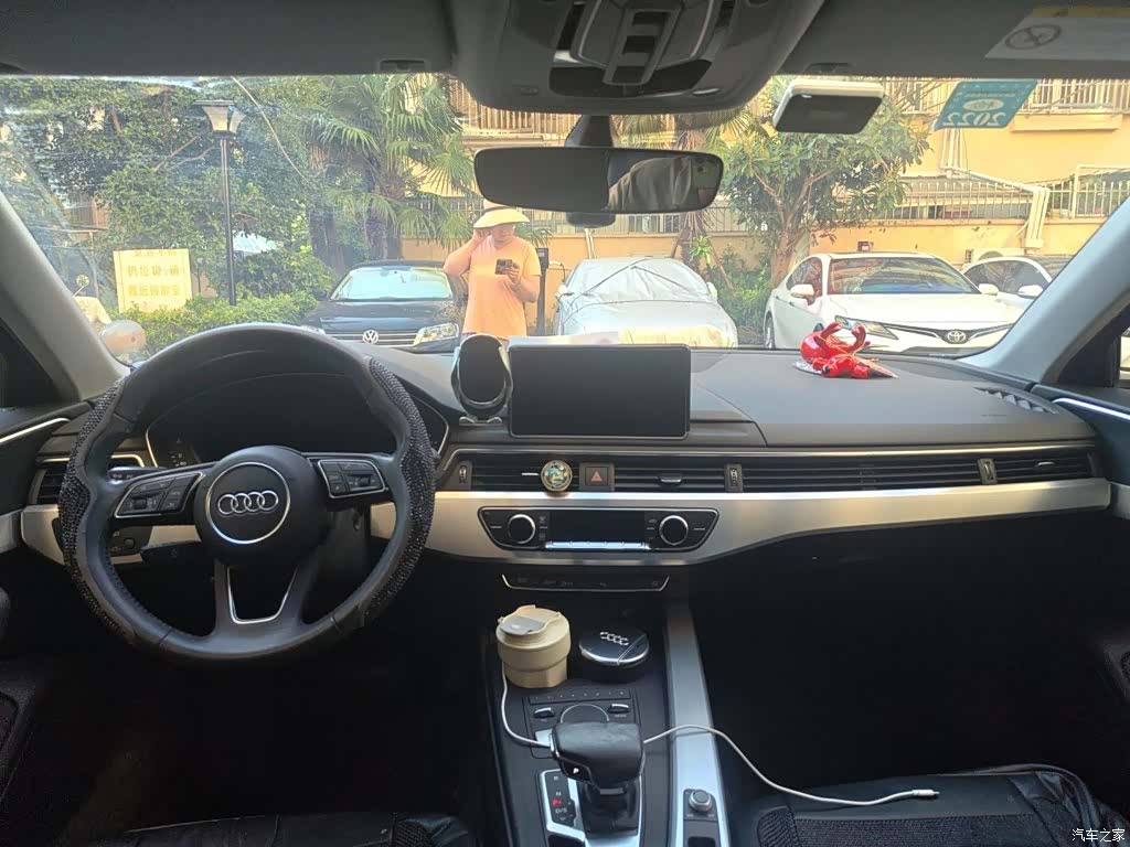 Audi A4L, 2018 9
