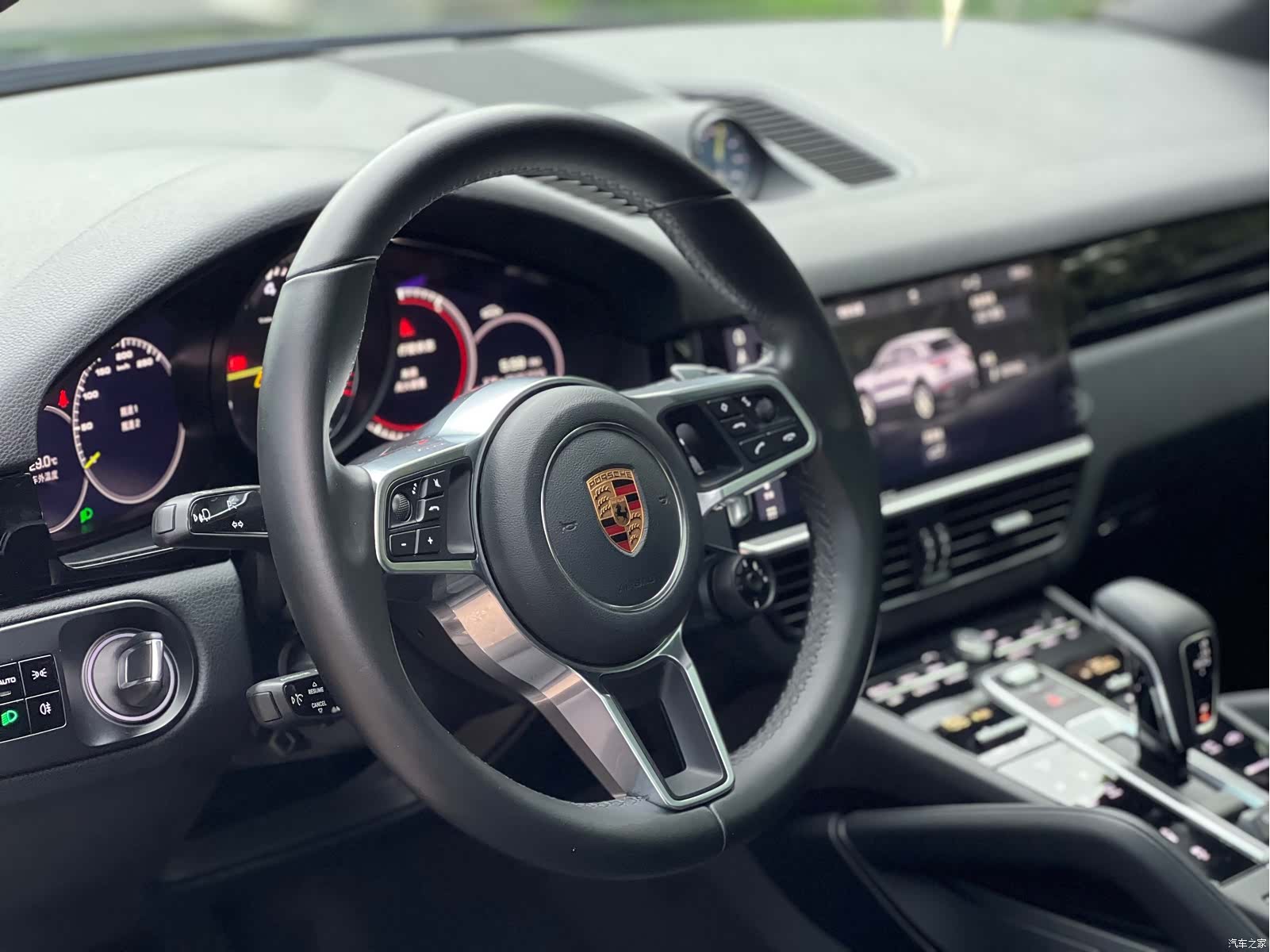 Porsche Cayenne, 2019 6