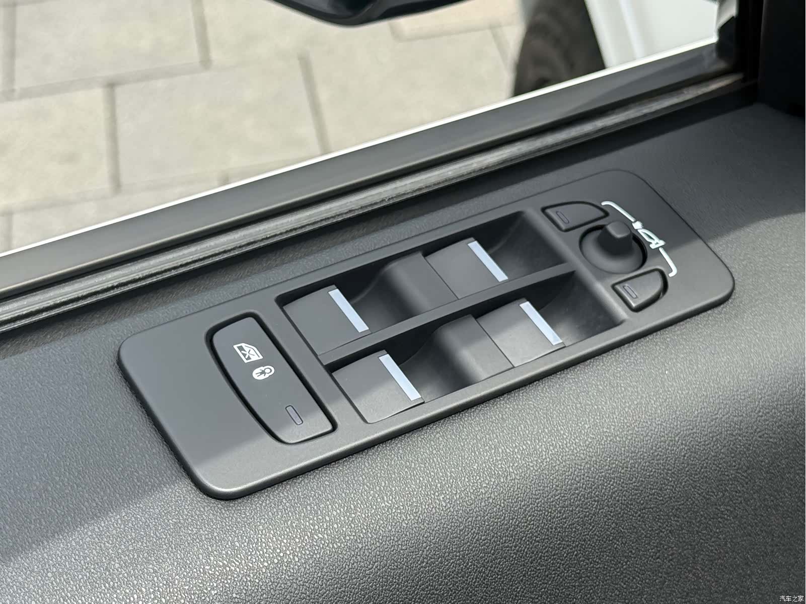 Land Rover Discovery, 2023 13