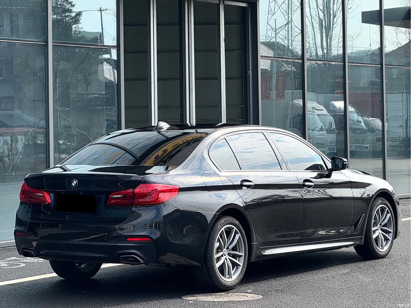 BMW 5 Series, 2018 6