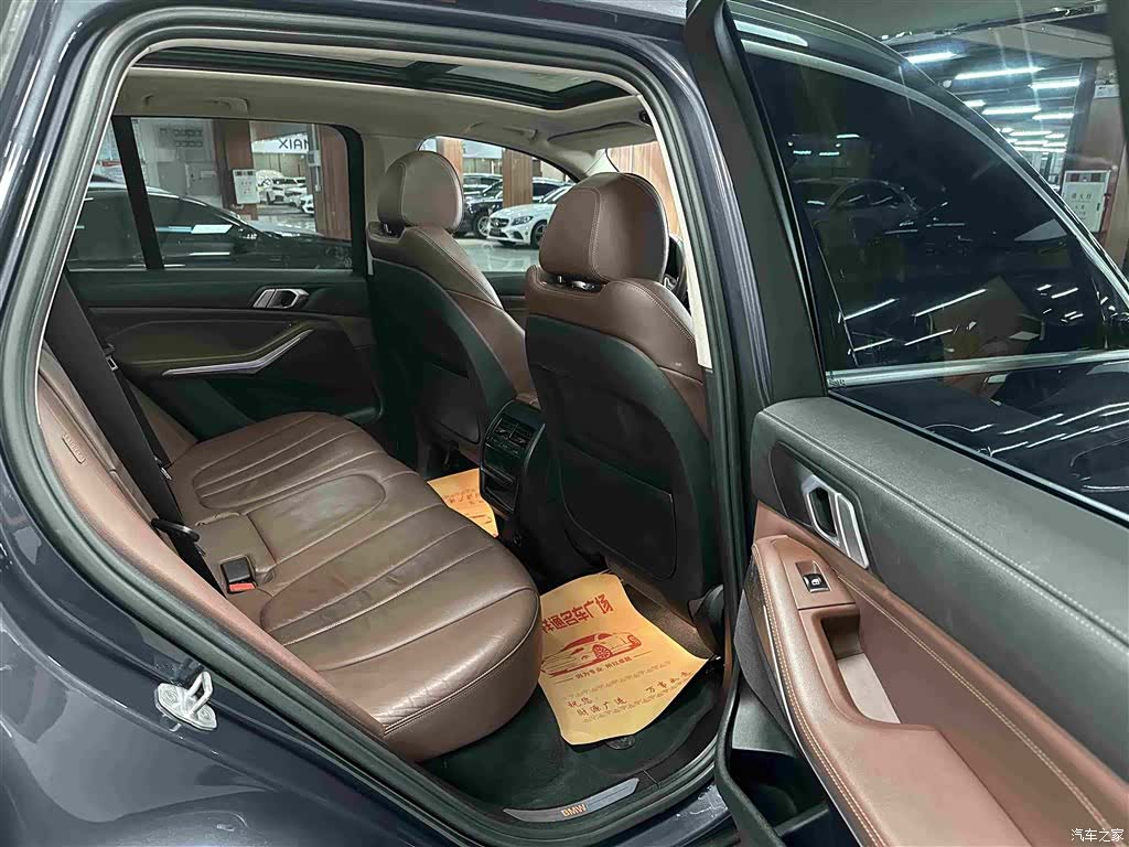 BMW X5, 2020 10