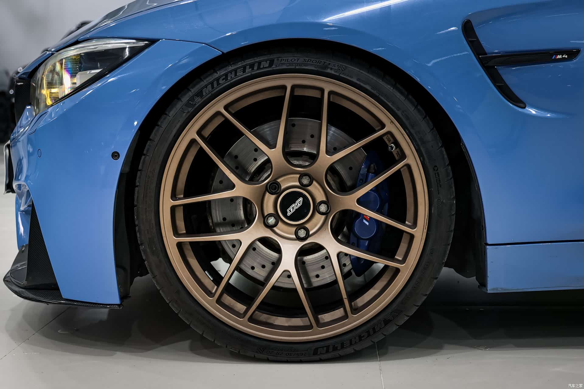 BMW M4, 2017 9