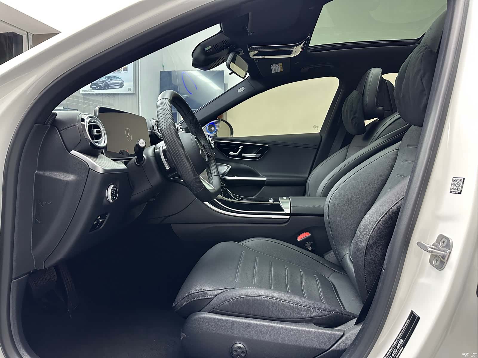 Mercedes-Benz C-Class, 2024 10