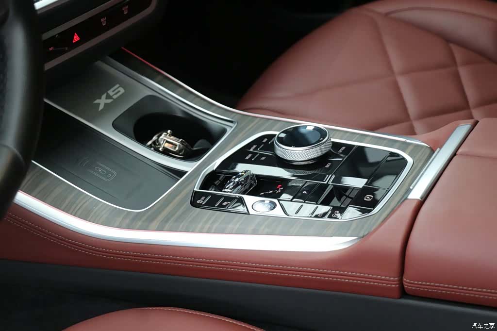 BMW X5, 2024 15