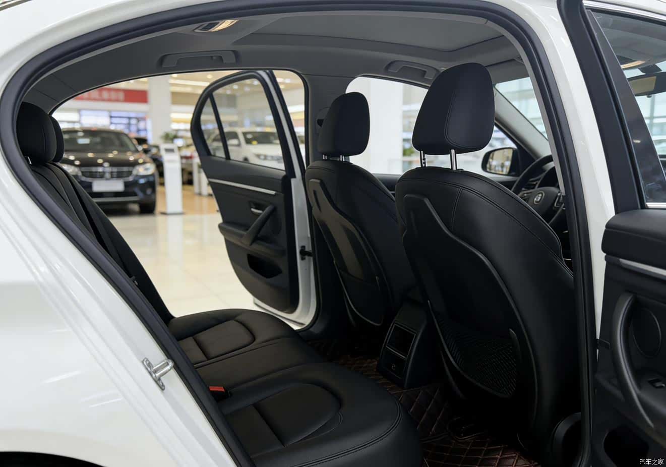 BMW 1 Series, 2018 6