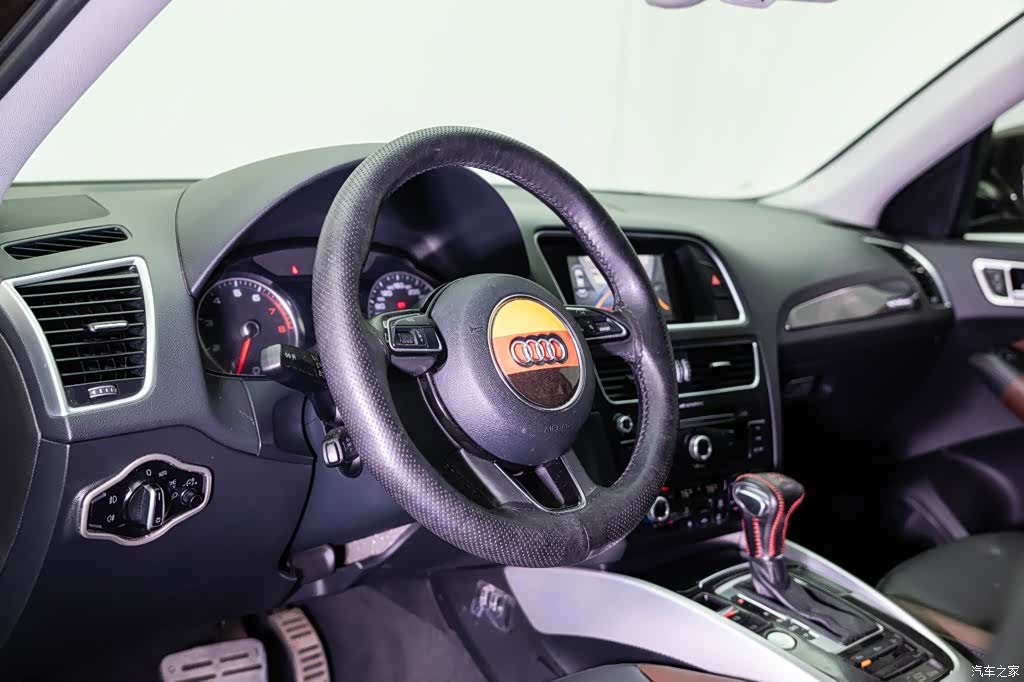 Audi Q5, 2018 11