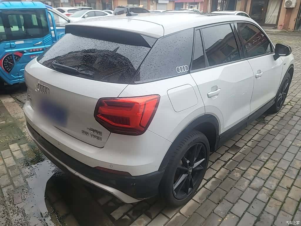 Audi Q2L, 2020 7