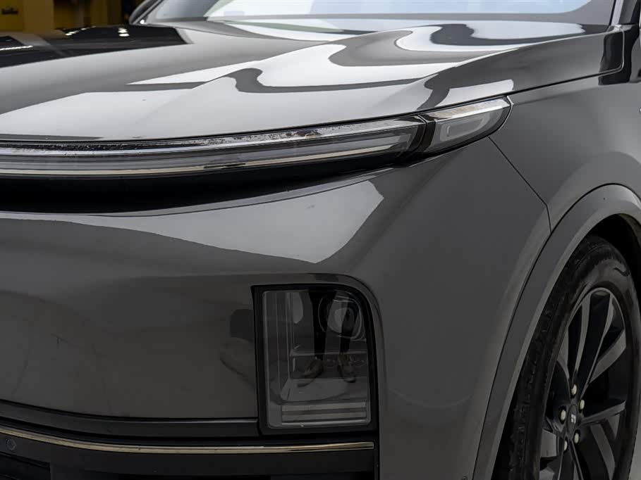 Li Auto Ideal L6