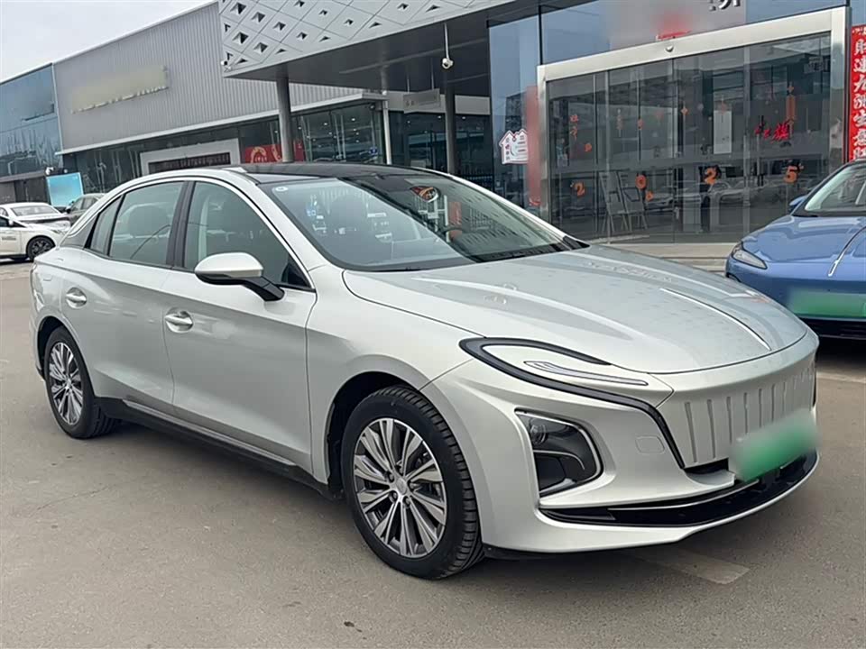 Hongqi E-QM5 Hongqi E-QM5