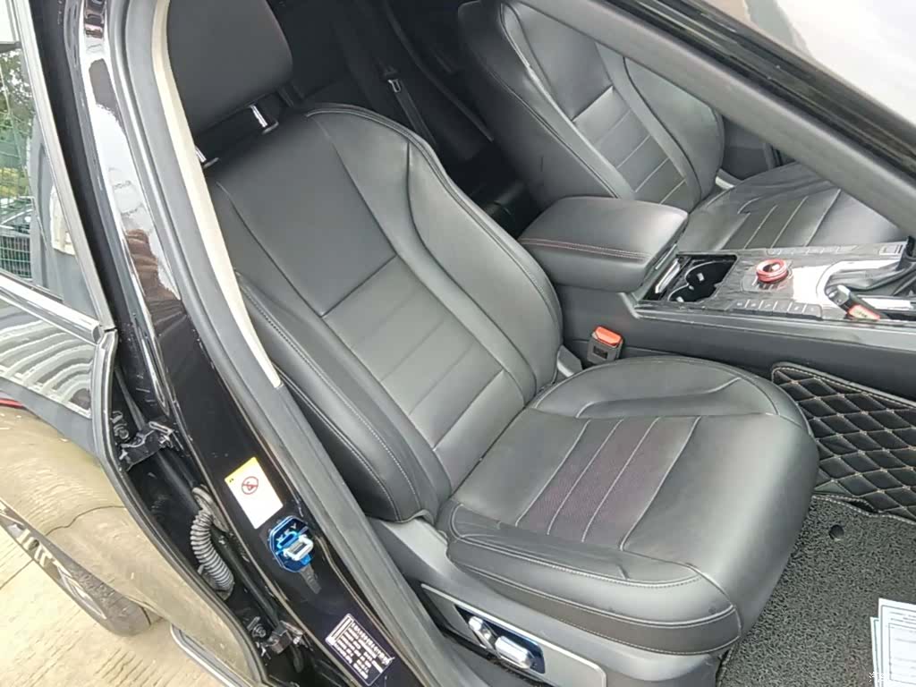 WEY VV5, 2017 25