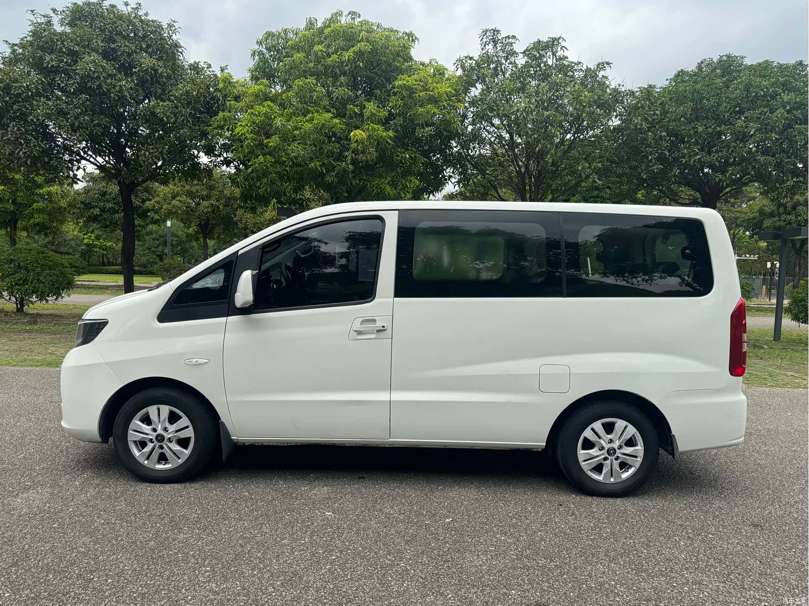 JiangQiJiTuan M3, 2016 4