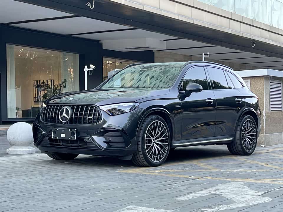 Mercedes-Benz GLC AMG