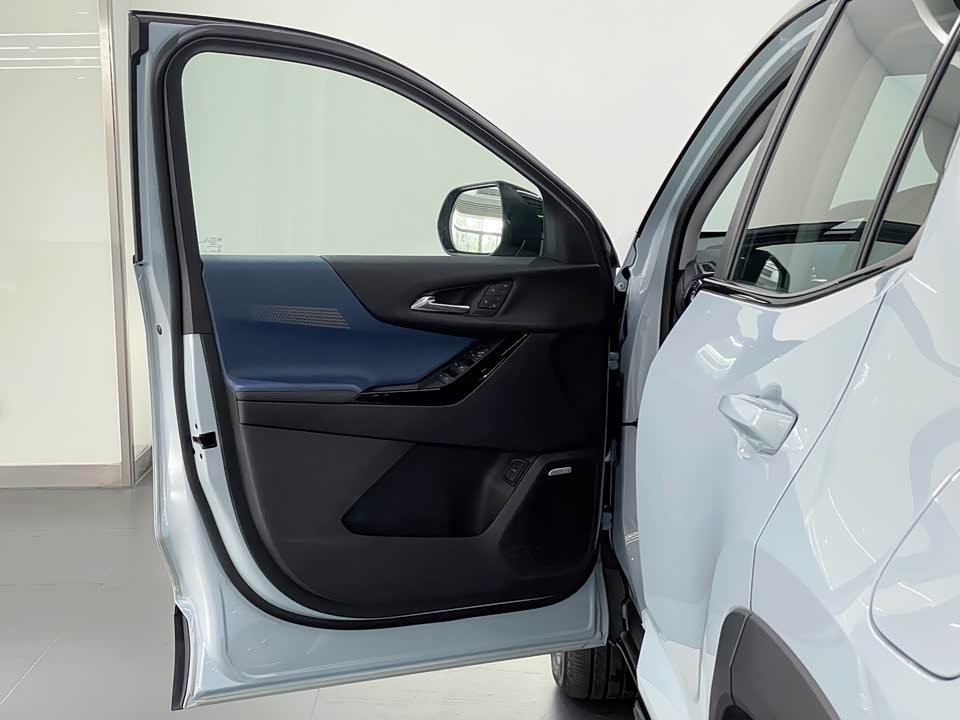 Chevrolet Explorer Plus