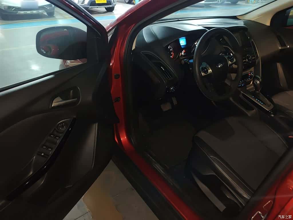 Ford Focus, 2014 16