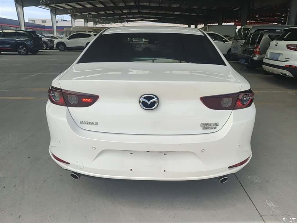 Mazda Mazda3, 2025 6