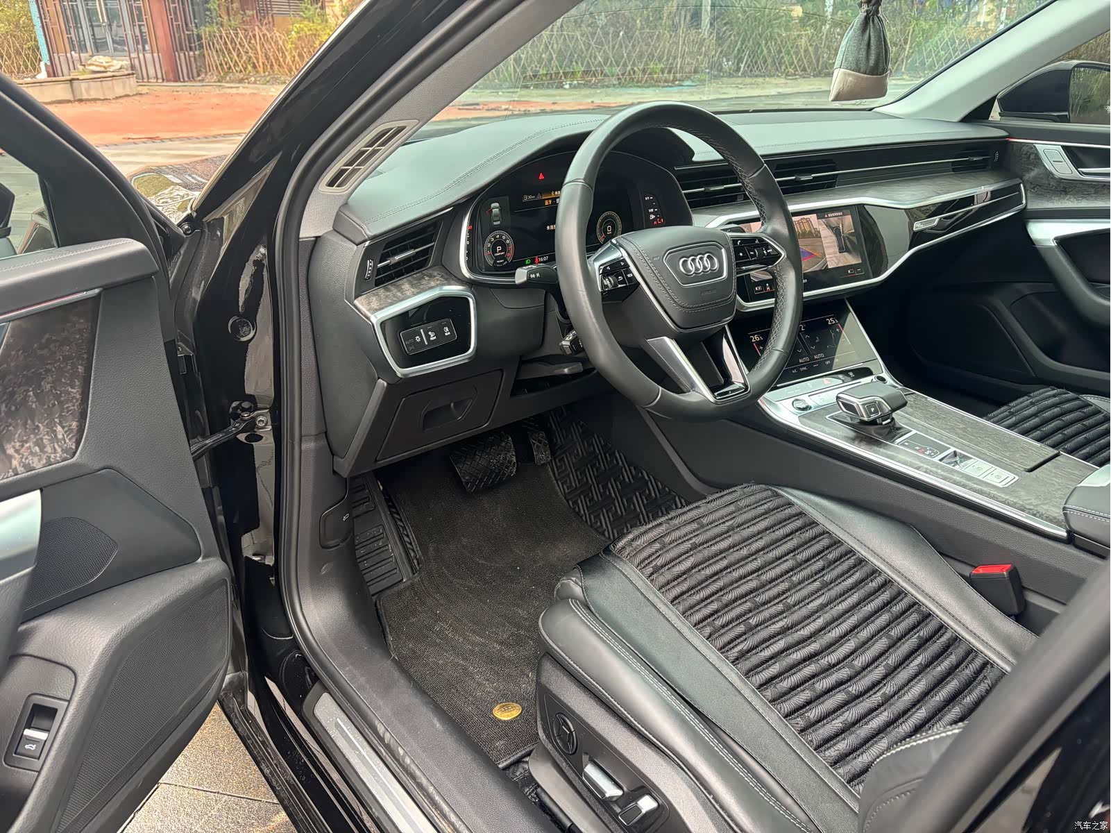 Audi A6L, 2023 4