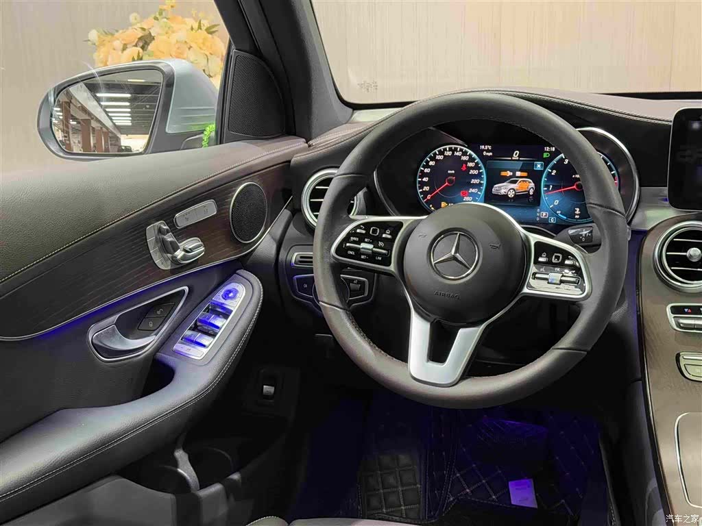 Mercedes-Benz GLC, 2023 13