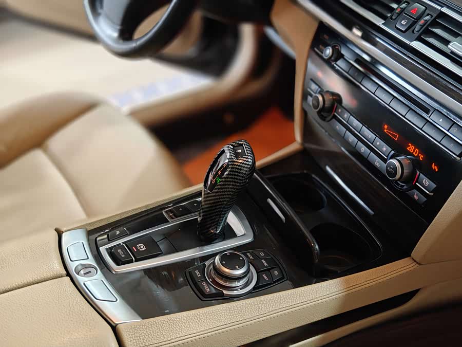 BMW 7-Series 2009, фото 15