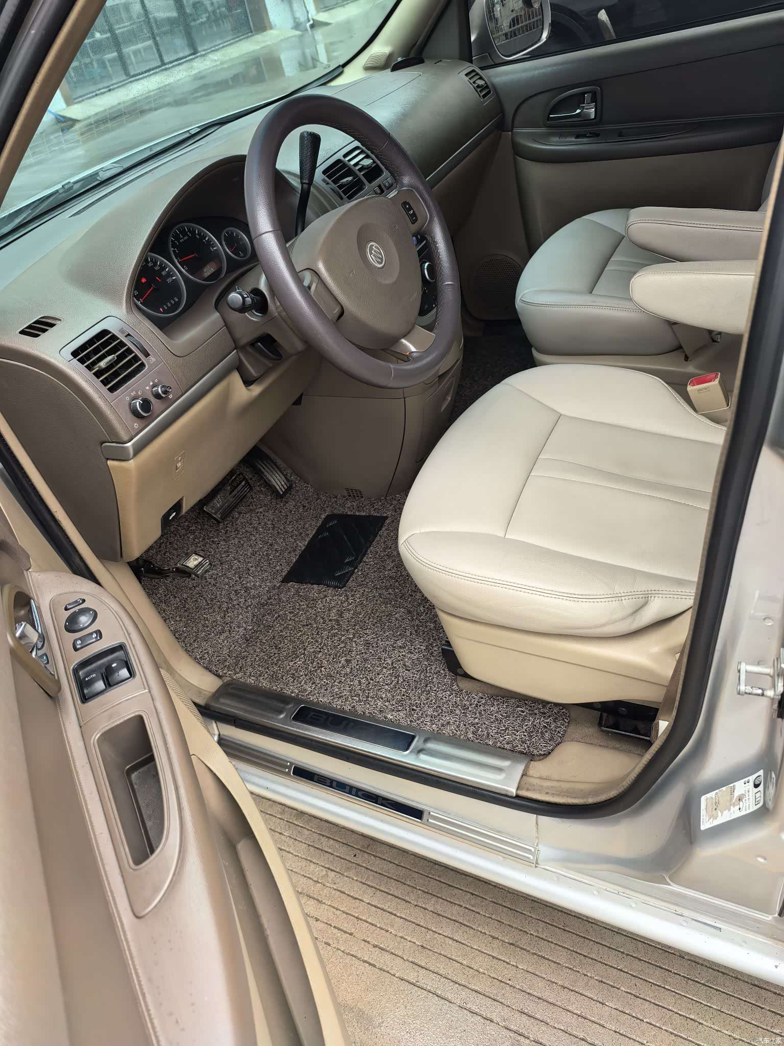 Buick GL8, 2015 все фото