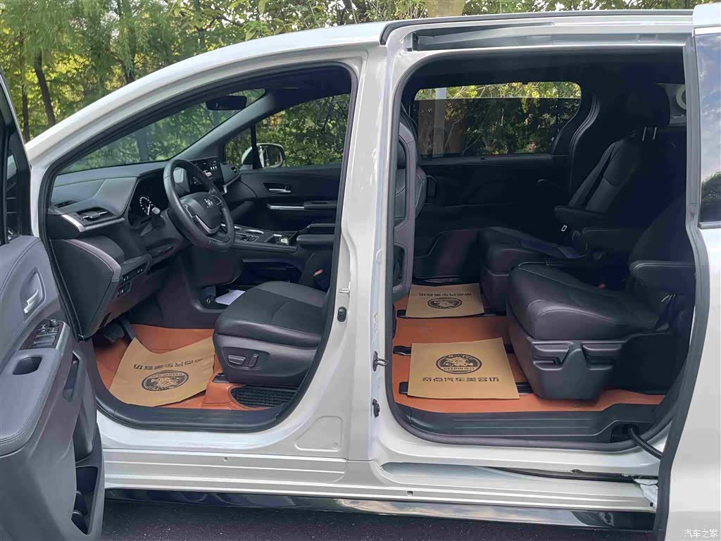 Toyota Sienna, 2024 15