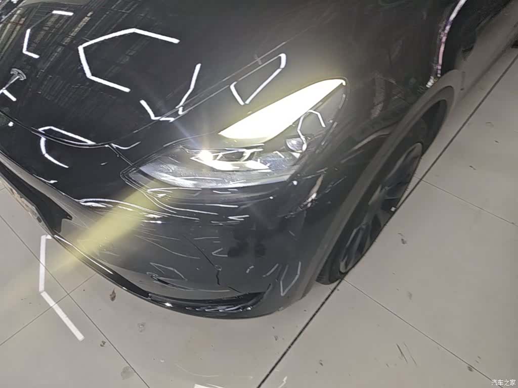 Tesla Model Y, 2022 24