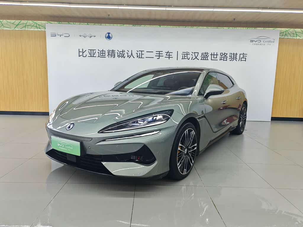 Denza Z9GT