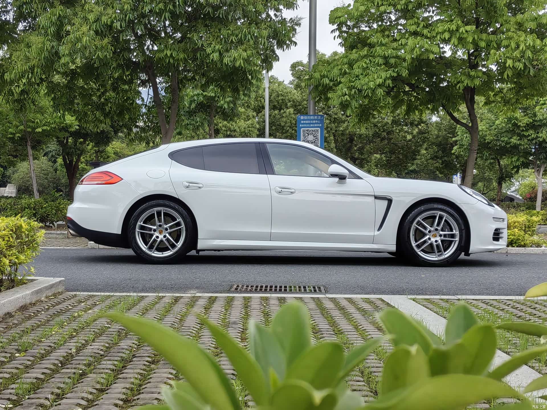Porsche Panamera, 2014 7