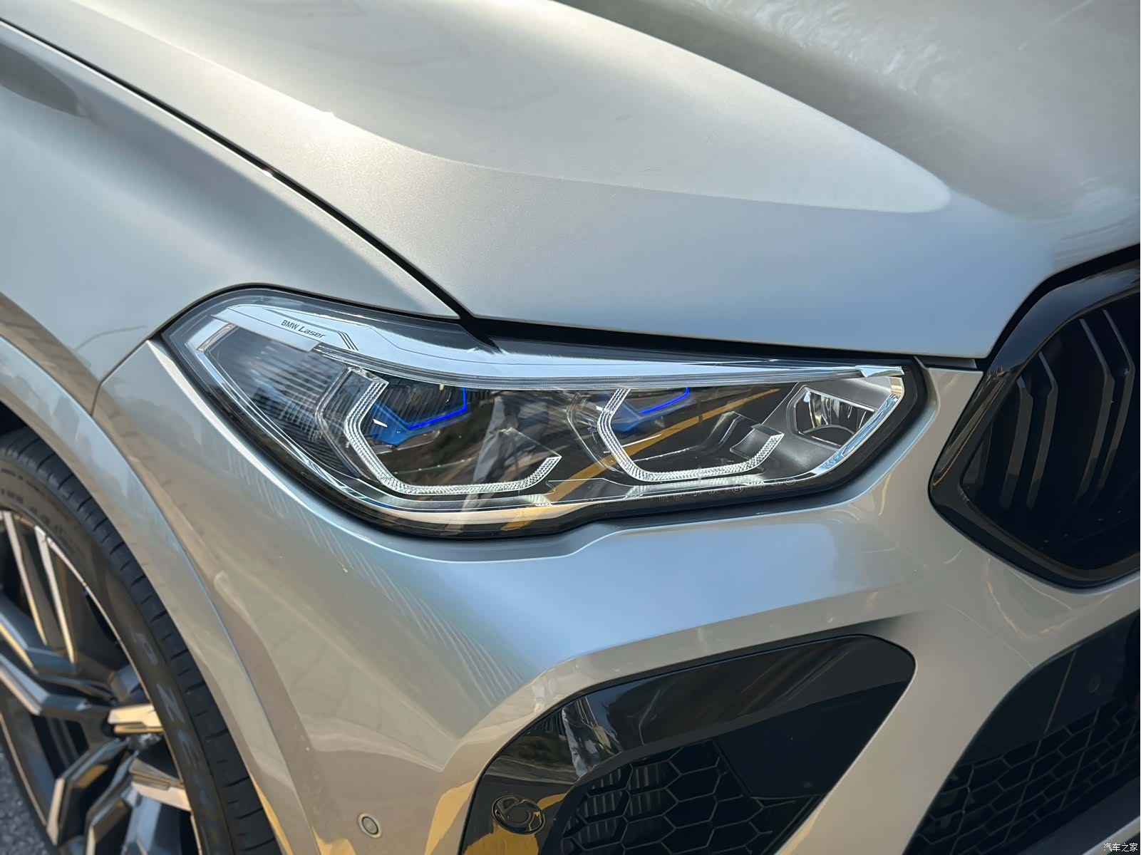 BMW X6, 2023 все фото