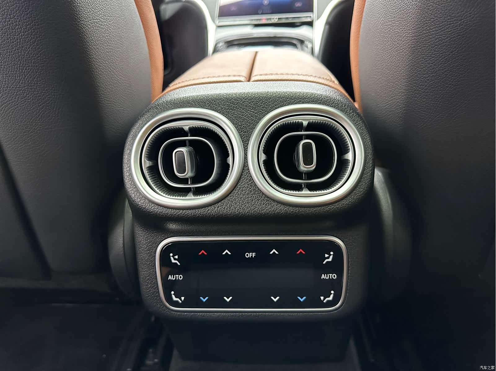 Mercedes-Benz GLC, 2024 18