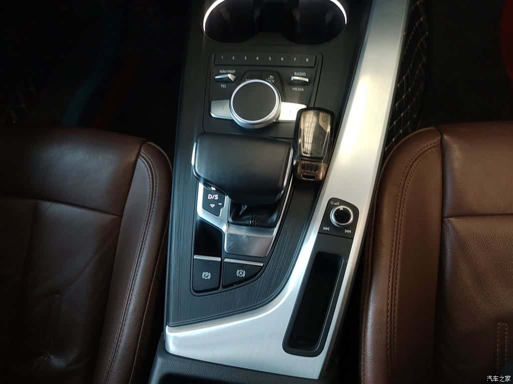 Audi A4L, 2019 10