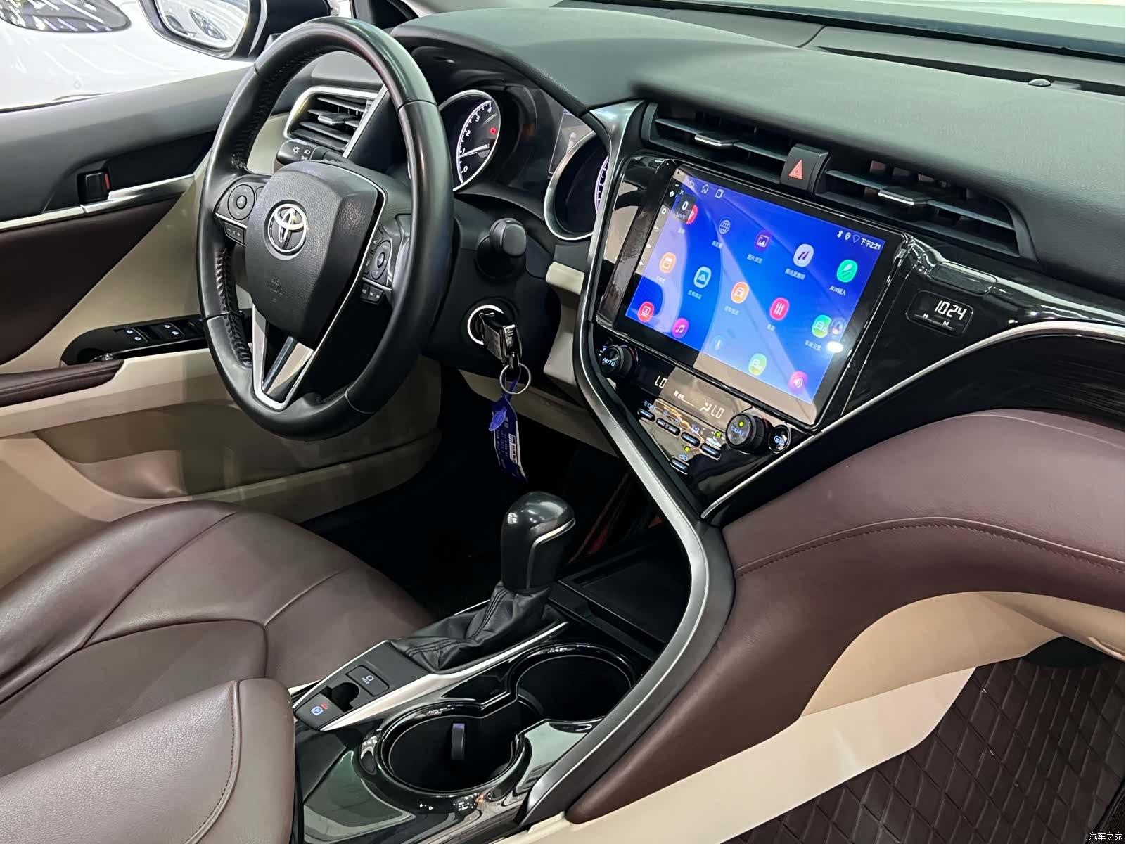 Toyota Camry, 2018 8