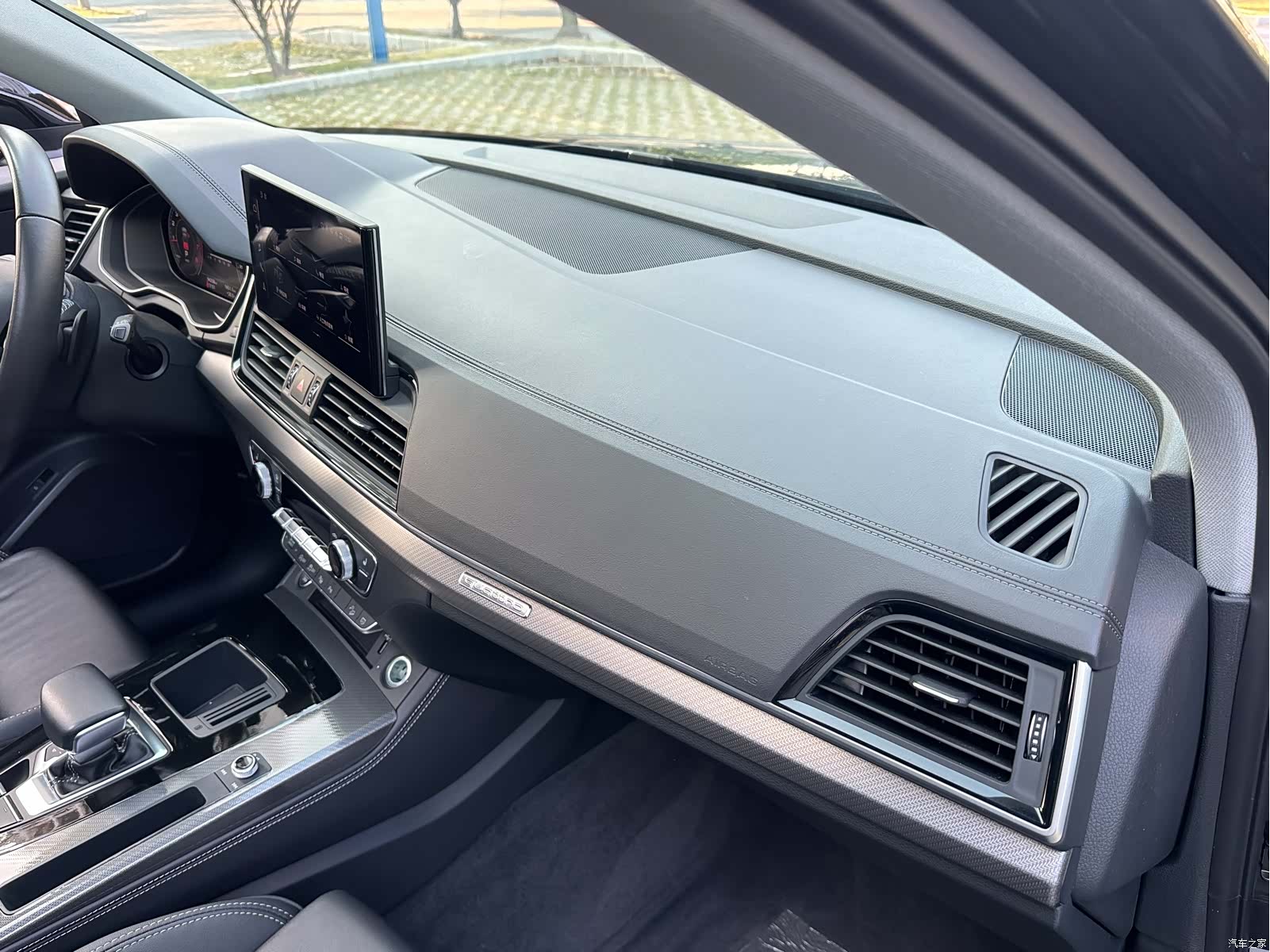 Audi Q5L, 2022 22