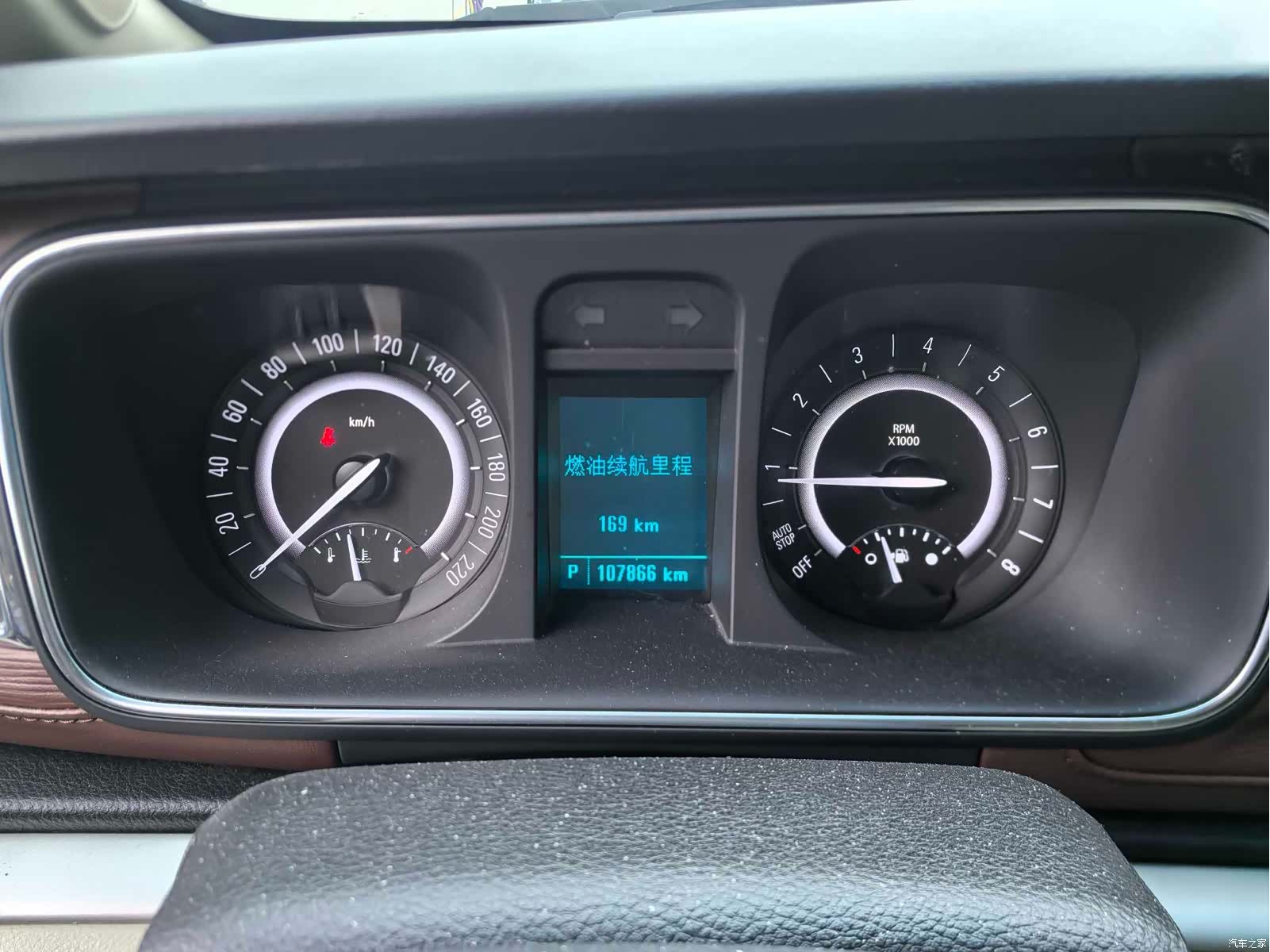 Buick GL8, 2020 12