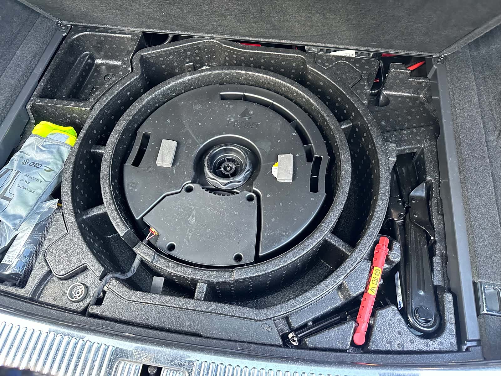 Audi Q5L, 2022 21