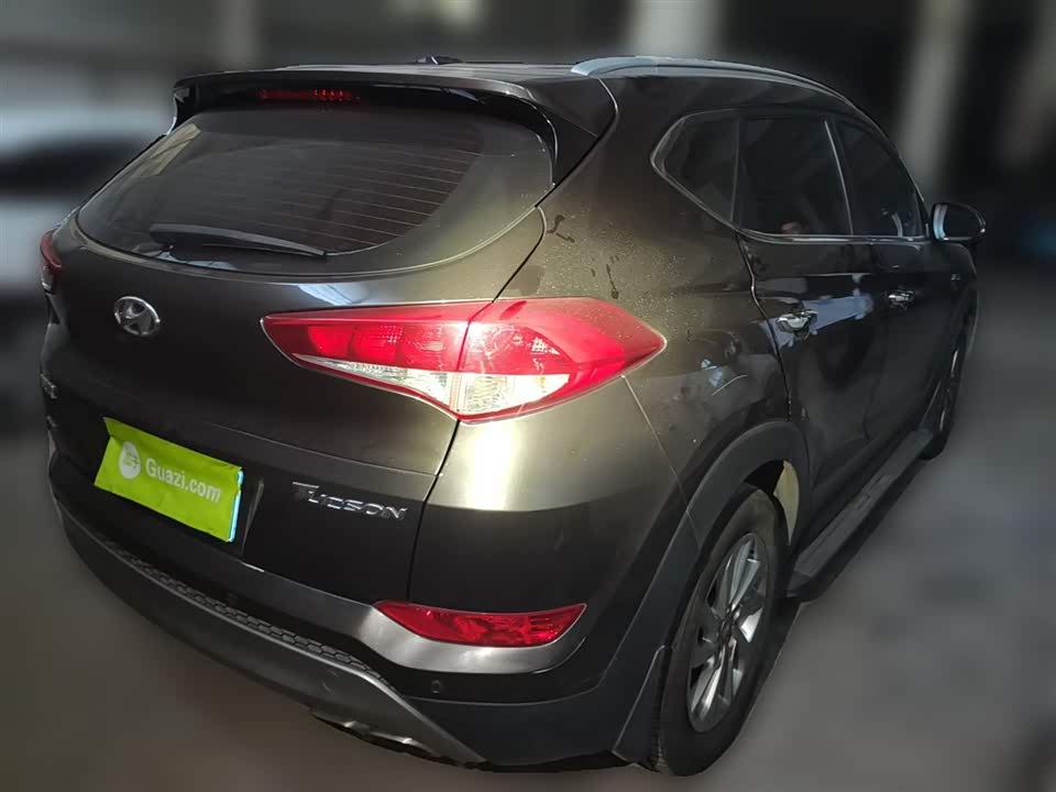 Hyundai Tucson