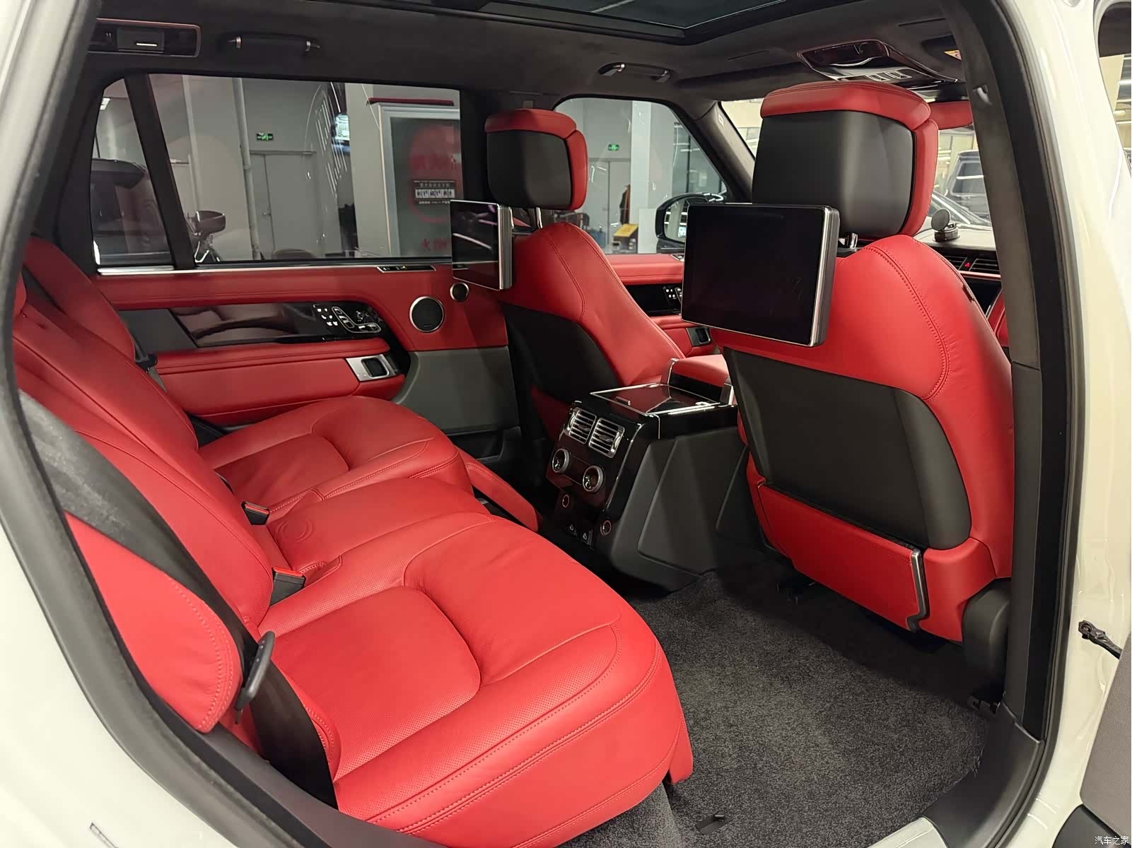 Land Rover Range Rover, 2022 11