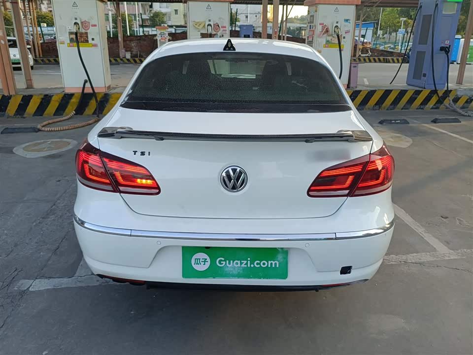 Volkswagen CC