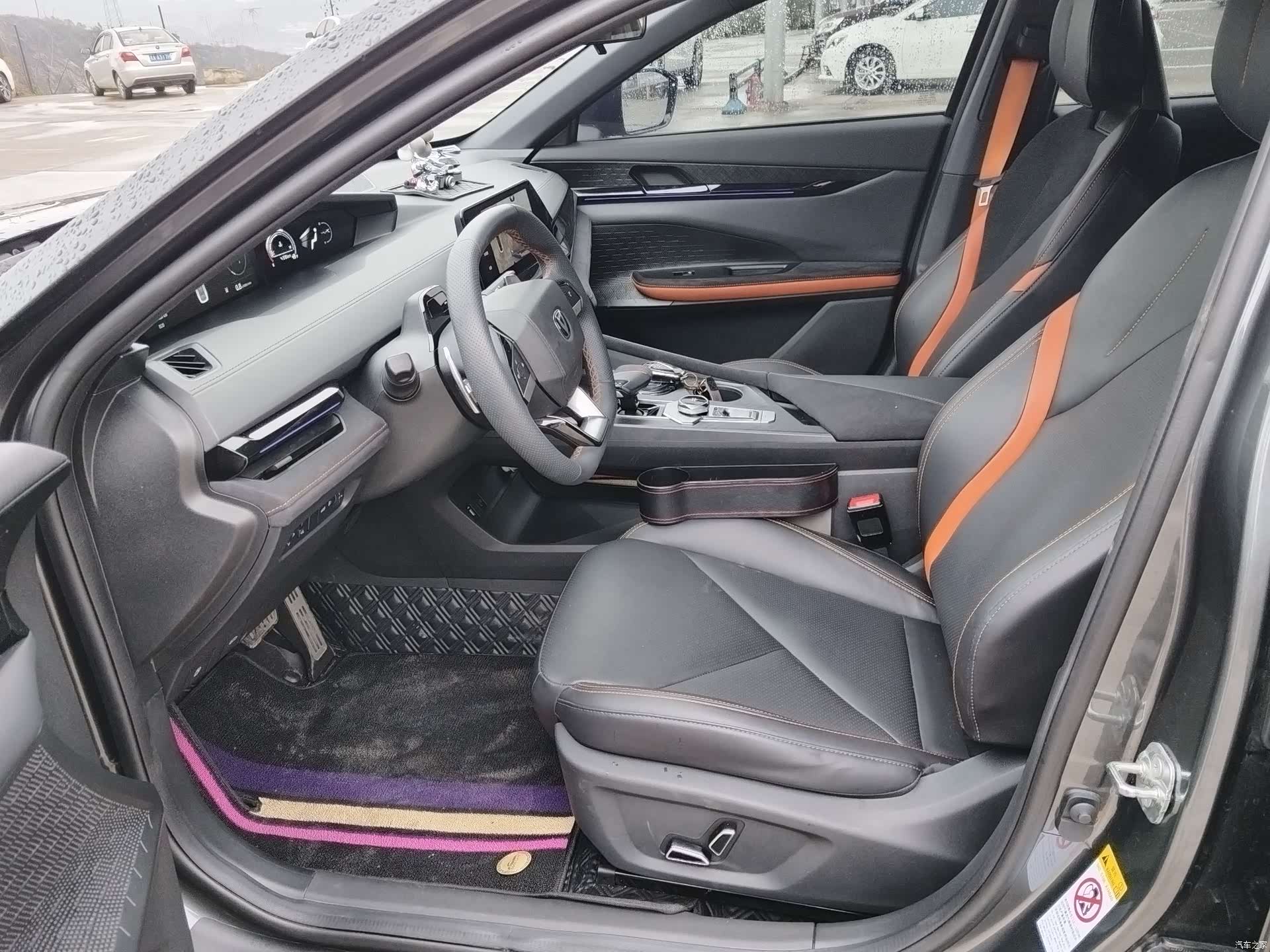 Changan UNI-V, 2023 8