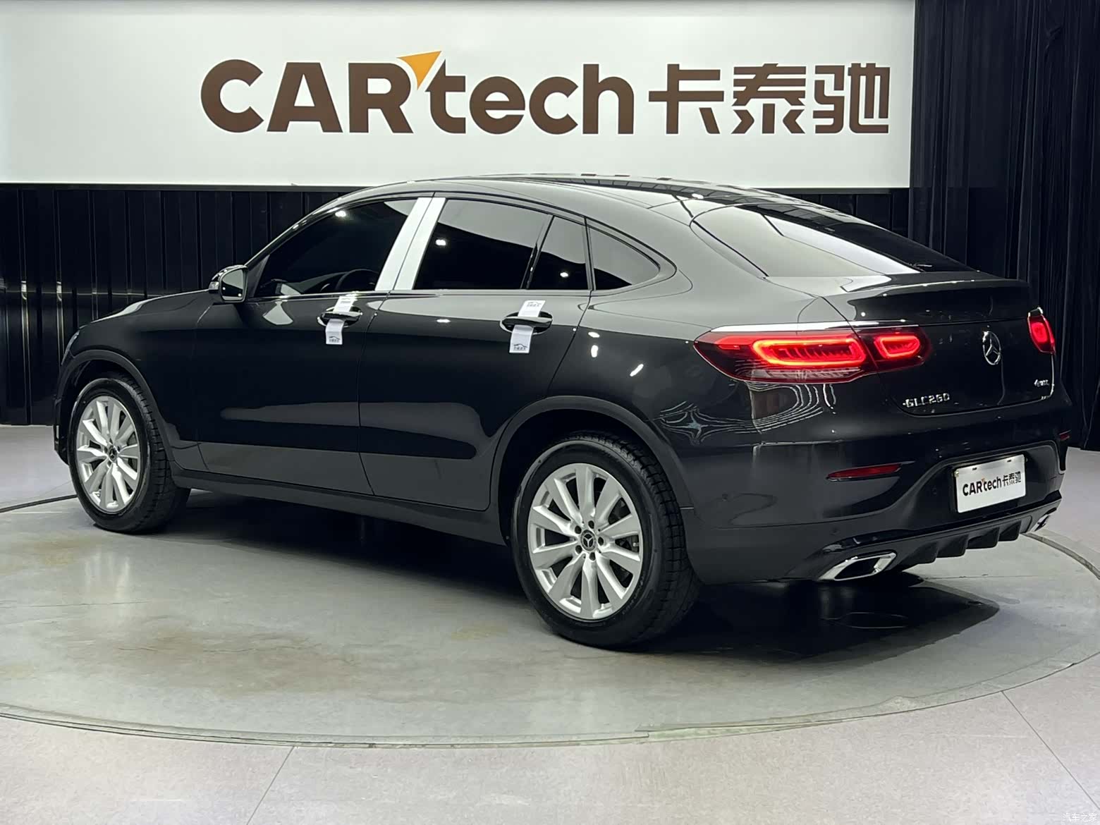 Mercedes-Benz GLC, 2020 все фото