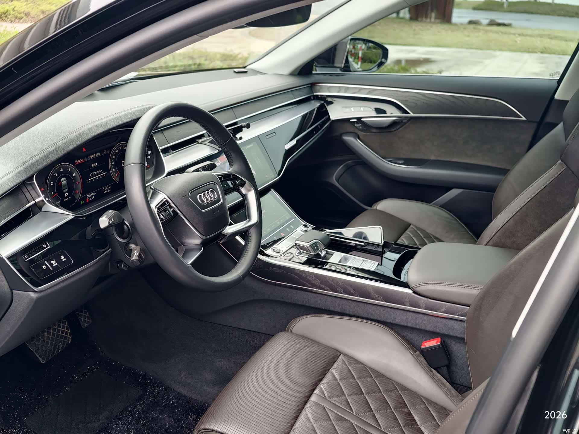 Audi A8L, 2021 4