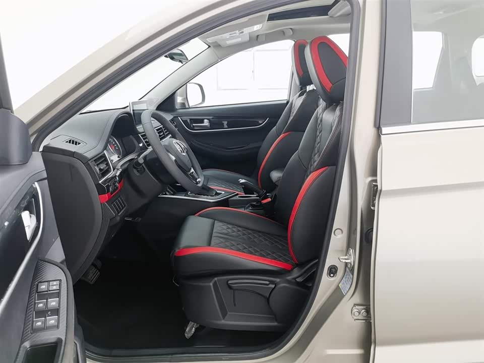 Forthing Popular T5 Forthing Popular T5