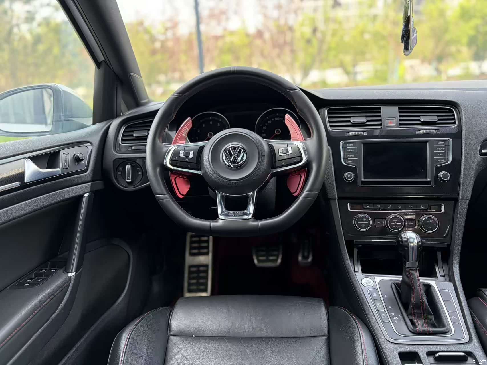 Volkswagen Golf, 2015 9